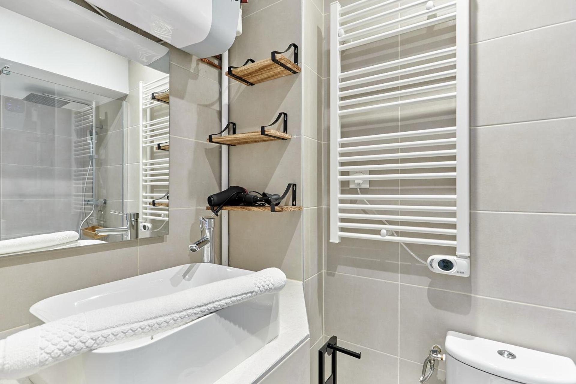 Apartment Charming 1 Bedroom Flat Coeur Du Marais By Prestige Paris